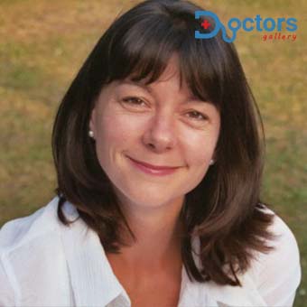 Dr Sarah Cox