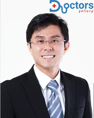 Dr Derek Yong