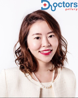 Dr Stephanie M Young
