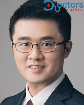 Dr Tan SvenSzeat