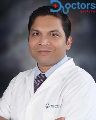 Dr Rewat Laxman