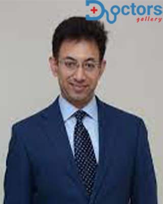 Dr Nikhil Parchure