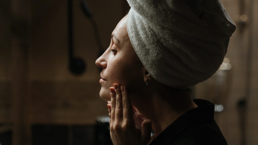 Almond face masks